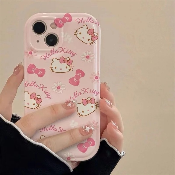 Hello Kitty iPhone Case - Picture 2 of 4